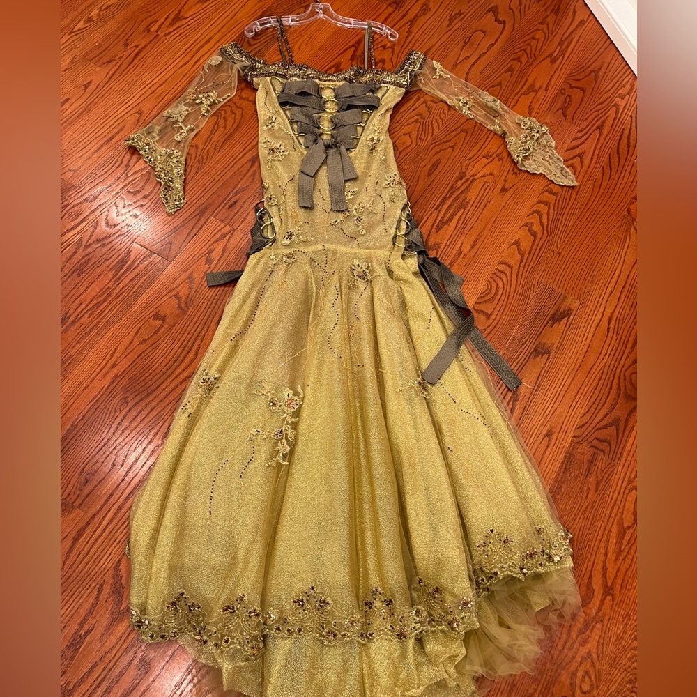 Bicici gown